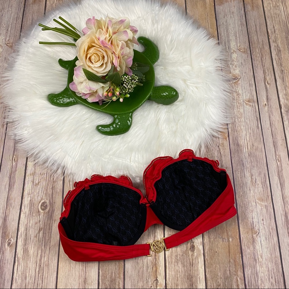 Victoria’s Secret Red Ruffled Strapless Bikini Top - Picture 3 of 8